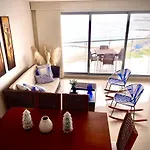 Apartamento con espectacular vista al oceano